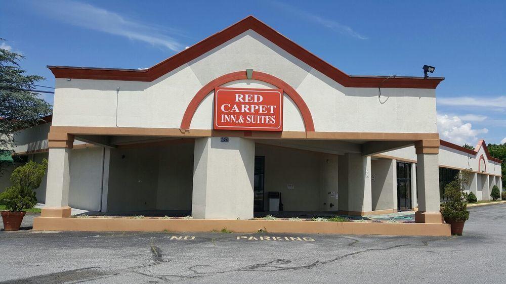 Red Carpet Inn & Suites Carneys Point/Wilmington Екстер'єр фото