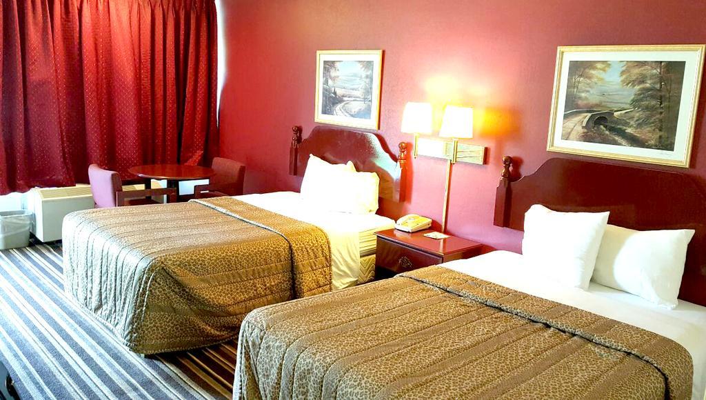 Red Carpet Inn & Suites Carneys Point/Wilmington Екстер'єр фото