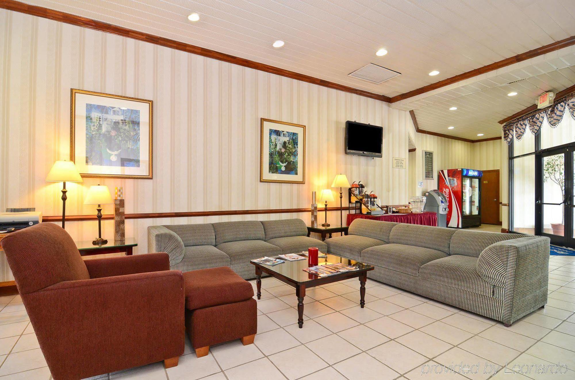 Red Carpet Inn & Suites Carneys Point/Wilmington Екстер'єр фото